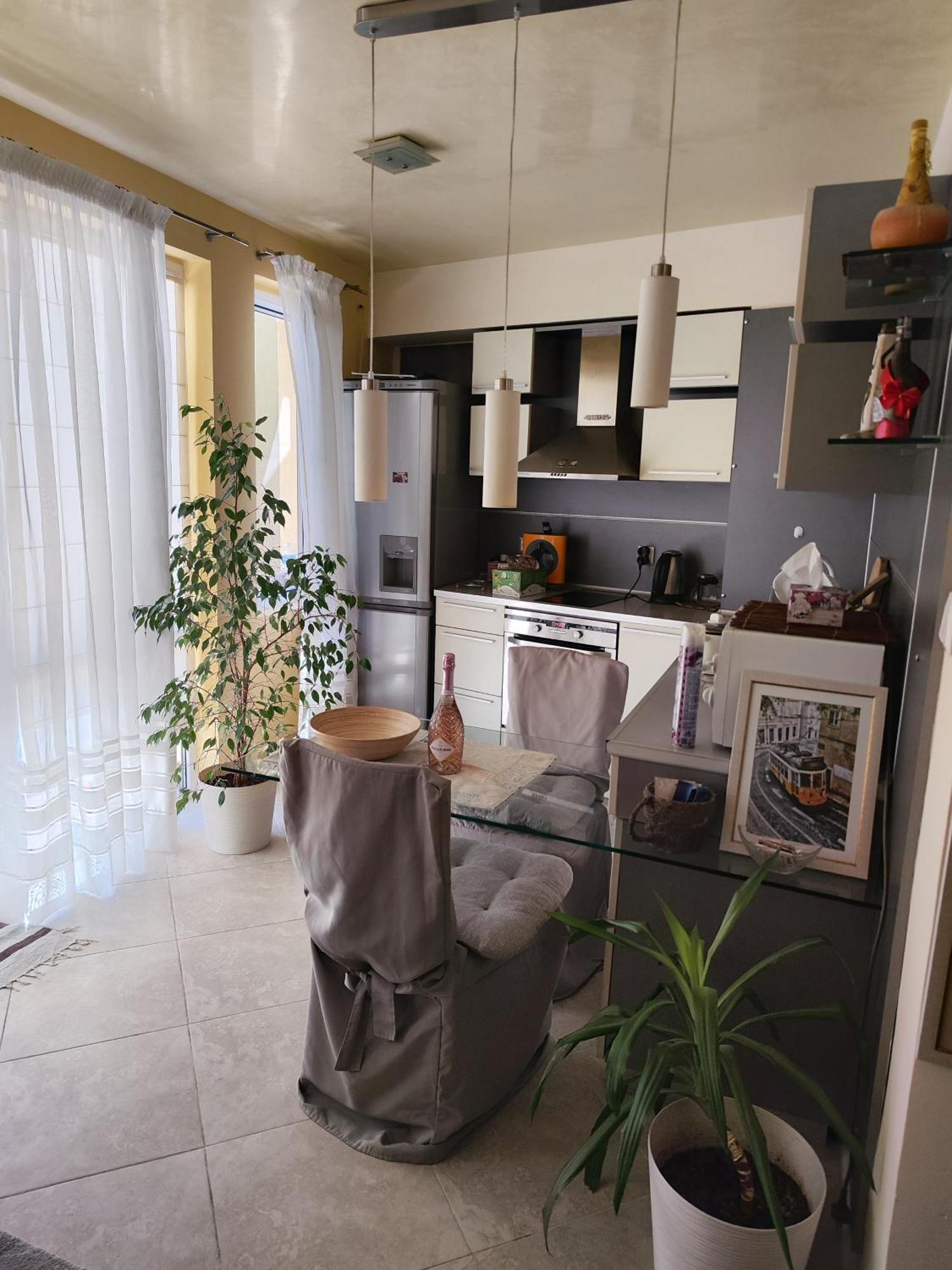 Art Apartment Kiril And Metodi Square Burgas Extérieur photo
