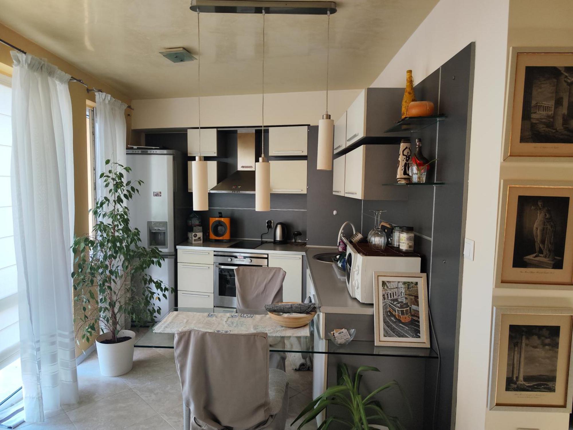 Art Apartment Kiril And Metodi Square Burgas Extérieur photo