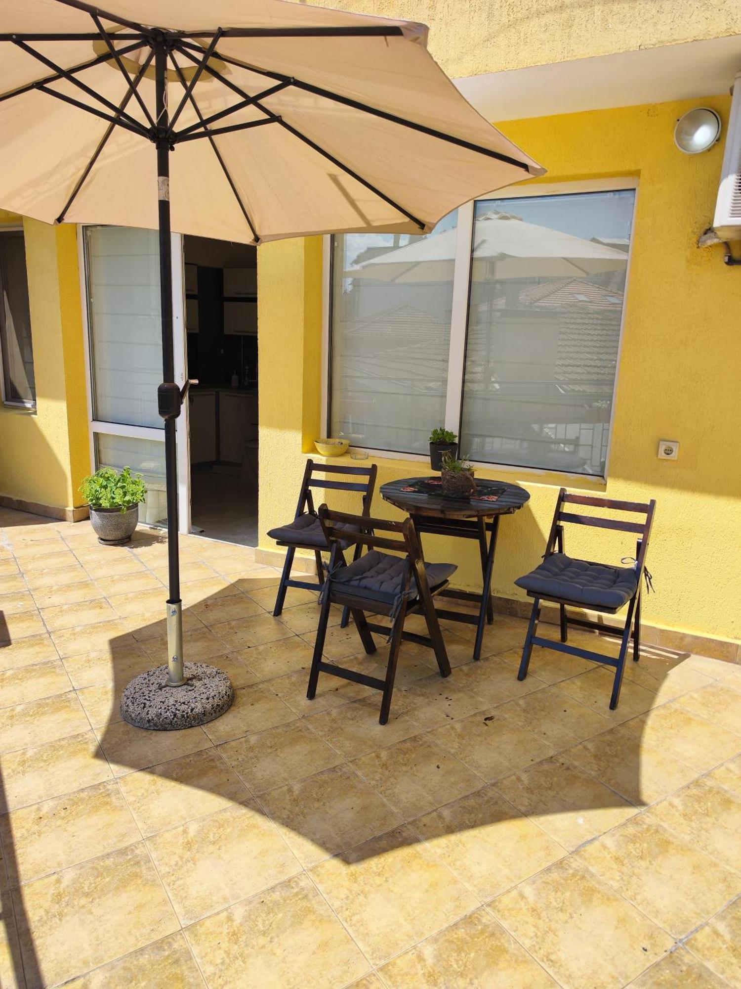 Art Apartment Kiril And Metodi Square Burgas Chambre photo