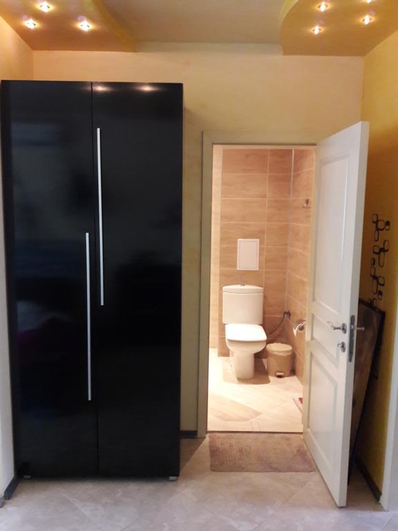 Art Apartment Kiril And Metodi Square Burgas Extérieur photo