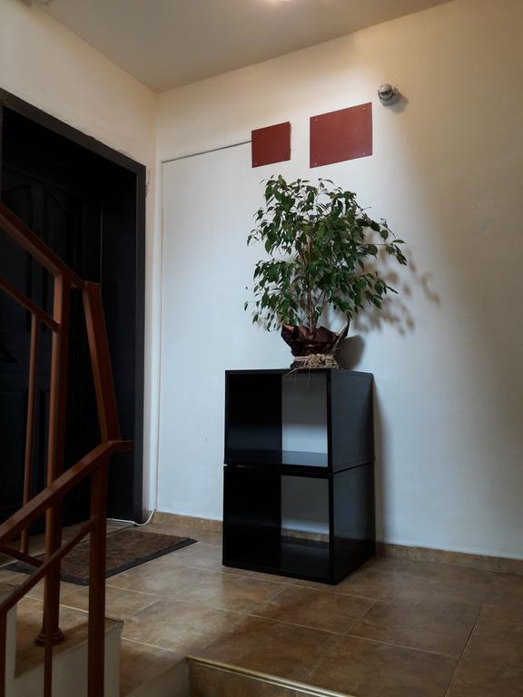 Art Apartment Kiril And Metodi Square Burgas Extérieur photo